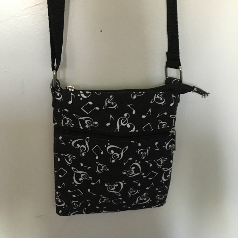 Music note crossbody purse